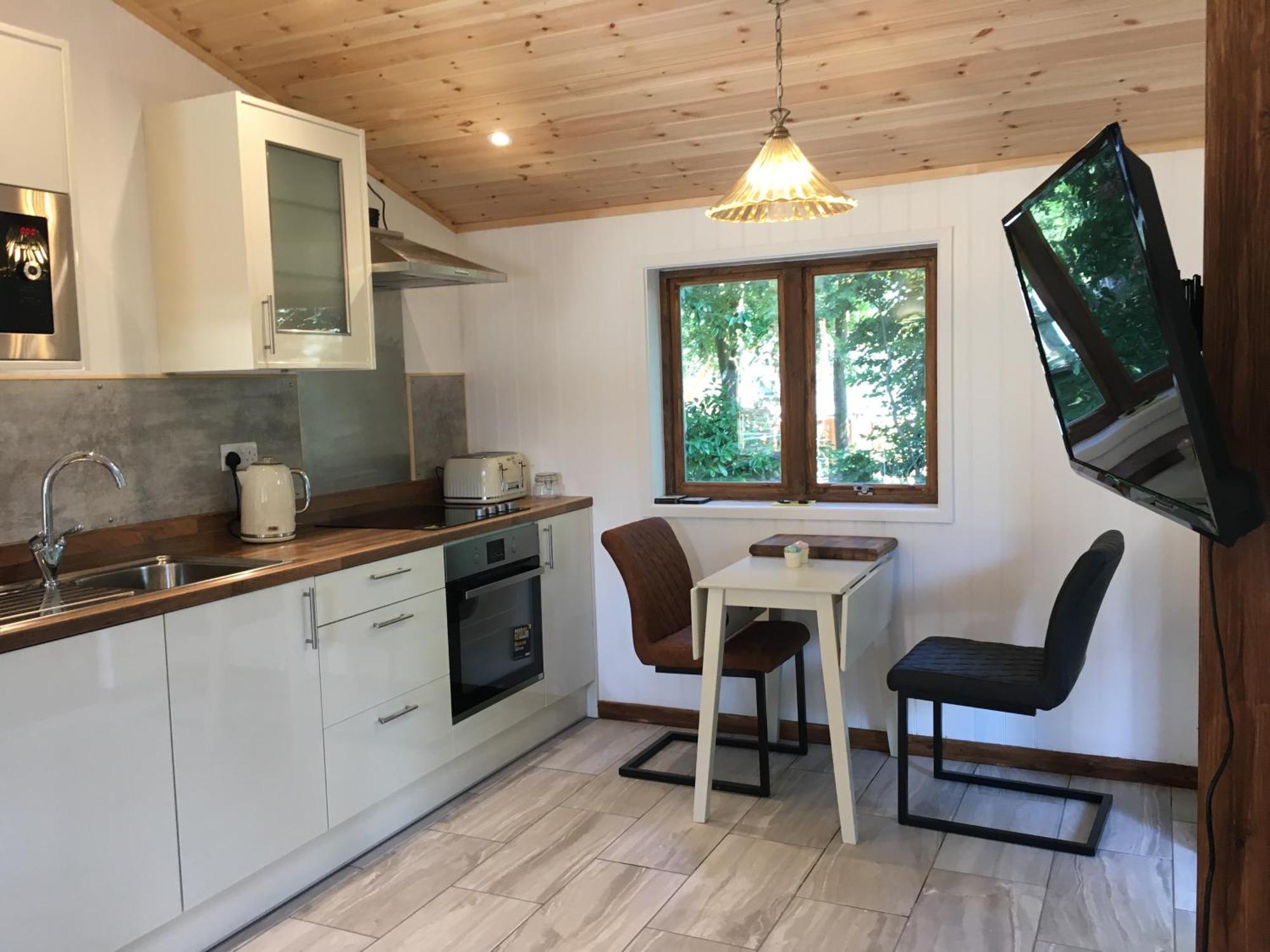 Woodland Views Lodge Blandford Forum Exterior photo